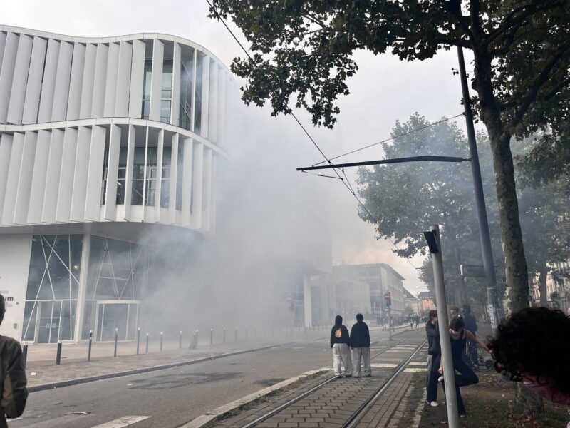 Manif lycées étudiants campus