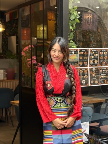 Les saveurs de l&rsquo;himalaya restaurant tibetain équipeimage00004