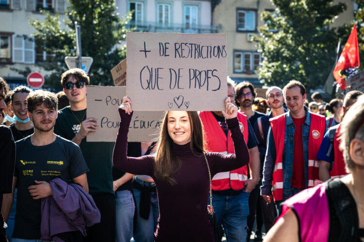manifestation jeunesse mouvement social lycéen