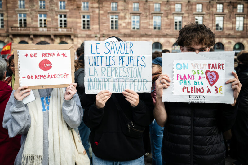 Manifestation jeunesse lycéens étudiants mobilisation