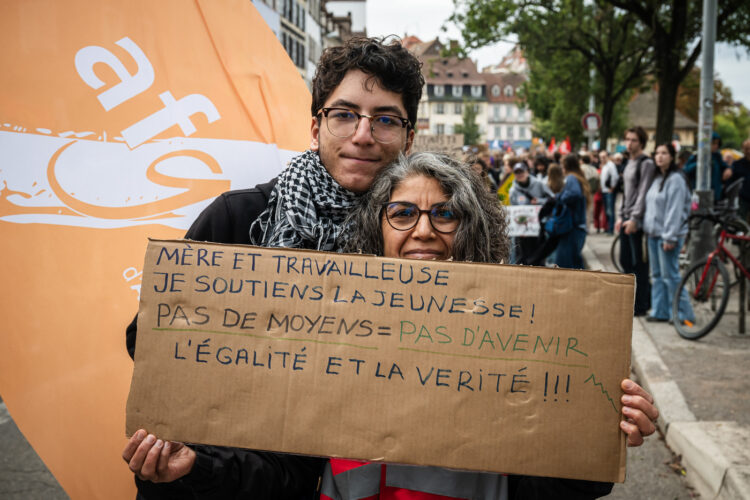 Manifestation jeunesse lycéens étudiants mobilisation