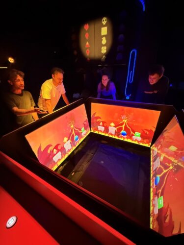 PixUp escape game A Maze In