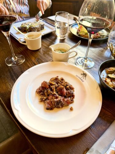 Viande restaurant le fossile