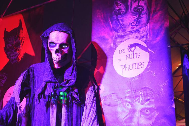 Nuits de phobies ferme maurer halloween horreur cirque  (33)