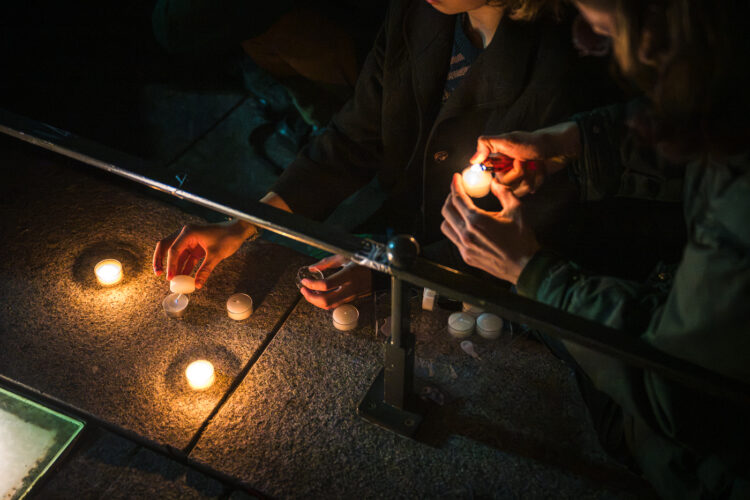 attentat trappes rassemblement contre le racisme