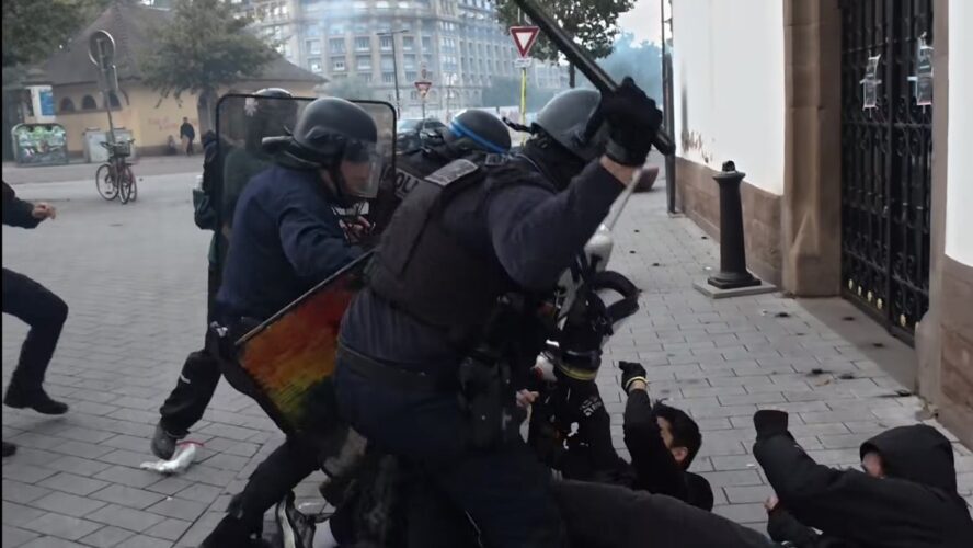 Matraquage manifestants 24 octobre